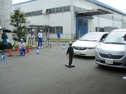 「親子交通安全教室」を開催しました