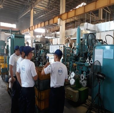 FCCフィリピン 工場内での熱心な取り組みの様子